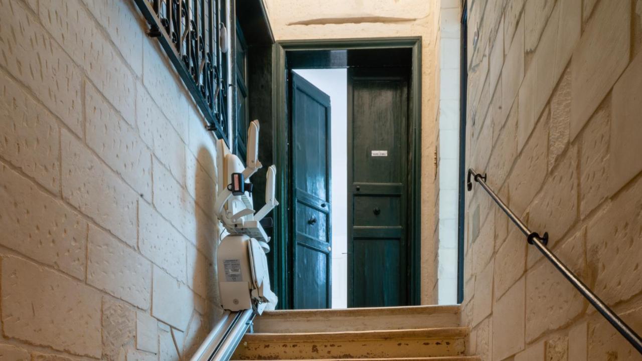 Ferienwohnung Italianway - Casa Del Barone Lecce Exterior foto